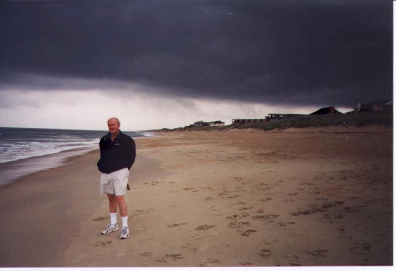 Jim-beach.jpg (31475 bytes)